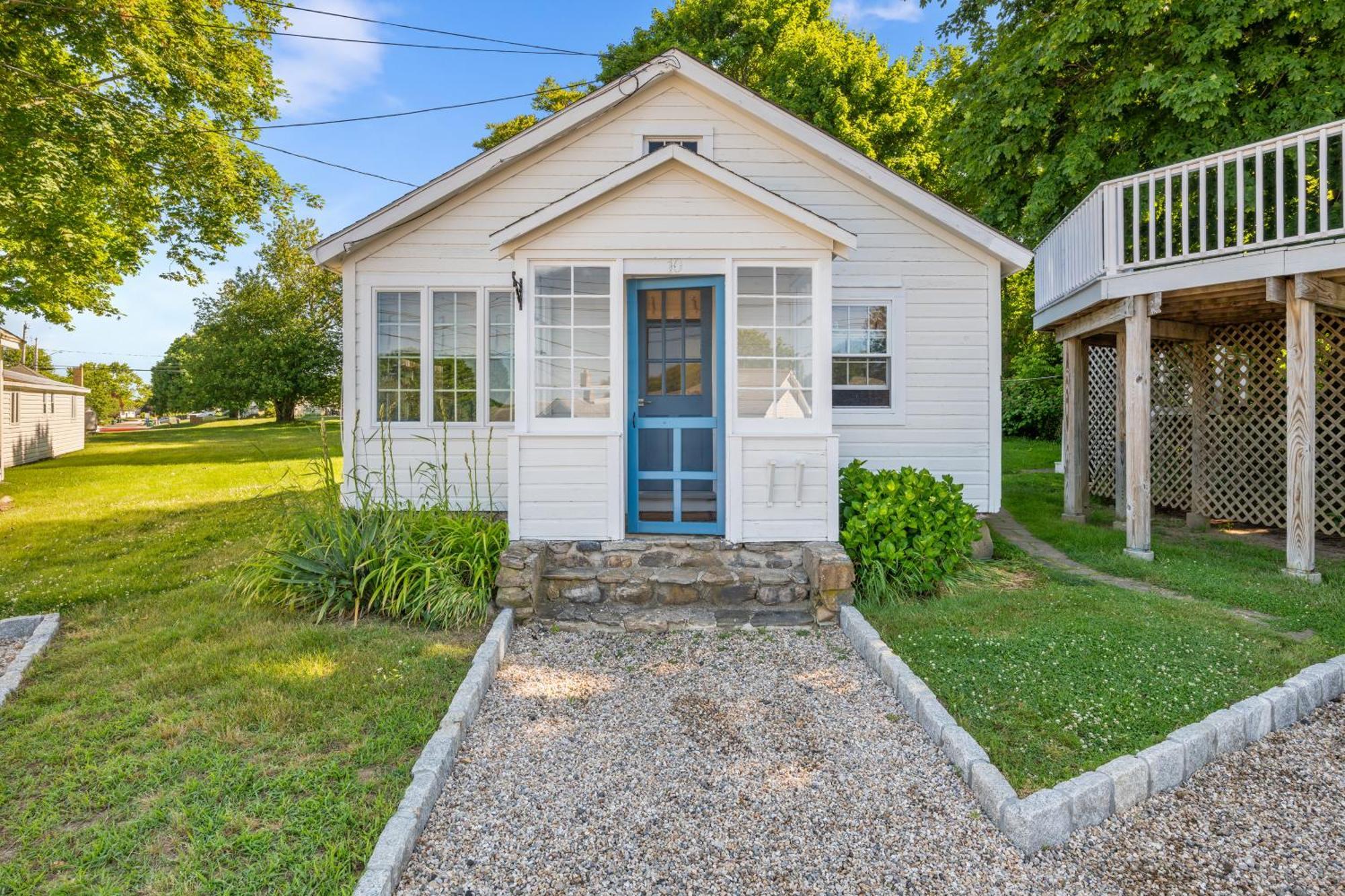 Marina Bay Cottages Waterford Exterior foto